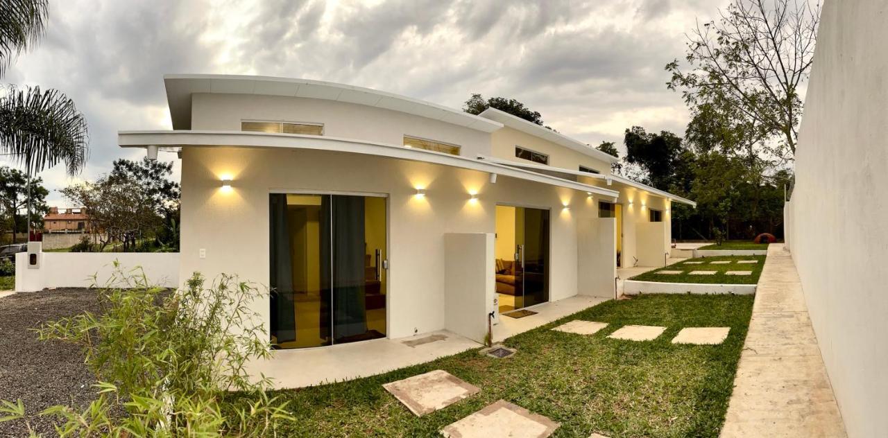 Tiny Houses En Asuncion. Zona Aeropuerto-Rakiura Luque Eksteriør bilde